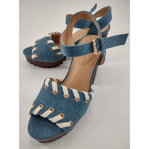 C Comfort Women's Sandals 7M Denim Whip Stitched Detailing Blocked High Heel - Picture 1 of 8
